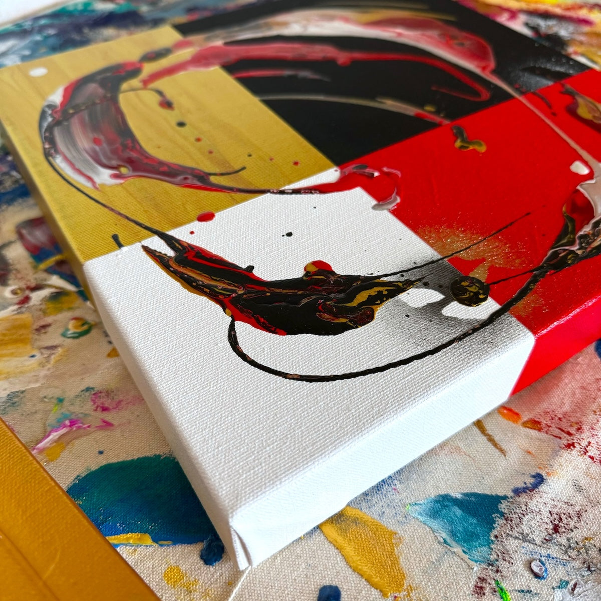 Michael Carini contemporary abstract paintings and interior decor for your walls in Las Vegas