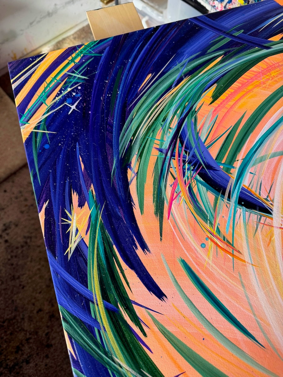 Stunning abstract art and acrylic paintings by must know artist Michael Carini of Carini Arts. Art you must invest in from rising artists in Rancho Santa Fe.